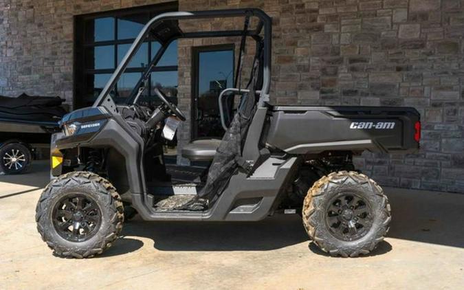 2024 Can-Am Defender DPS HD9 Timeless Black