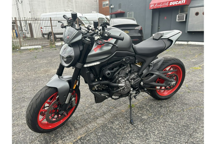 2022 Ducati Monster Plus Aviator Grey