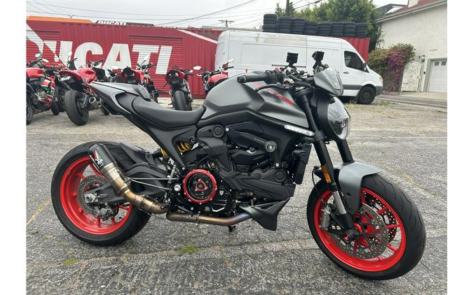 2022 Ducati Monster Plus Aviator Grey