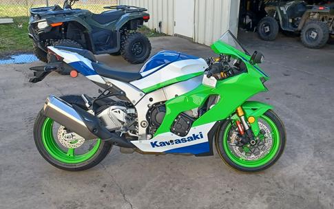 2024 Kawasaki Ninja® ZX™-10R 40th Anniversary Edition ABS