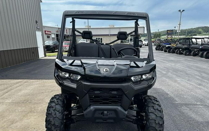 2024 Can-Am® Defender DPS HD9 Timeless Black