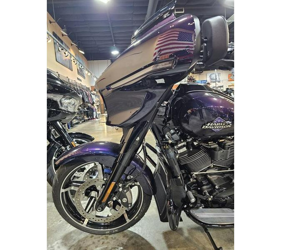 2025 Harley-Davidson® FLHX - Street Glide®