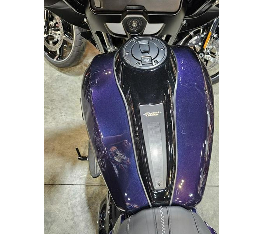 2025 Harley-Davidson® FLHX - Street Glide®