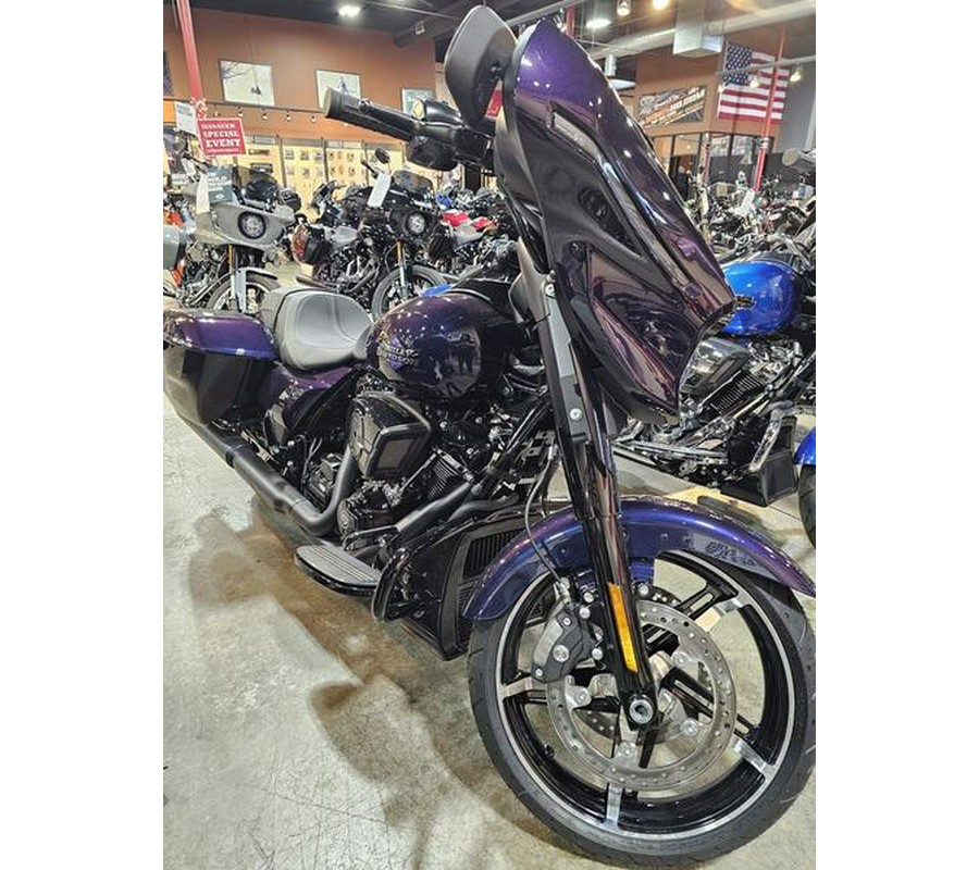 2025 Harley-Davidson® FLHX - Street Glide®
