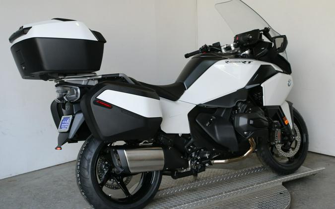 2026 BMW R 1300 RT