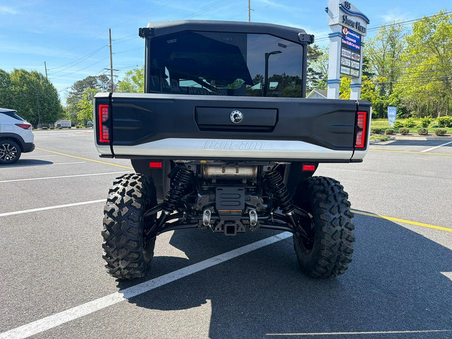 2026 Can-Am® Defender MAX Limited HD11