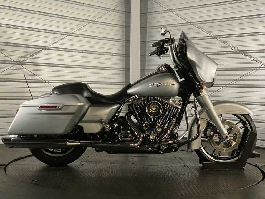 2015 Harley-Davidson® FLHXS - Street Glide® Special