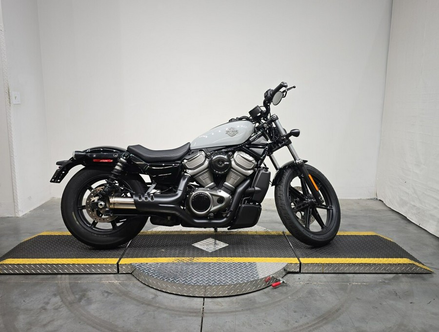 RH975 2024 Nightster™