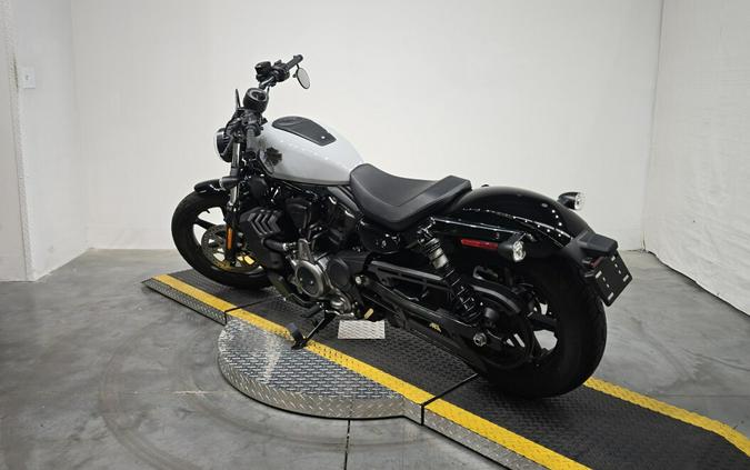 RH975 2024 Nightster™