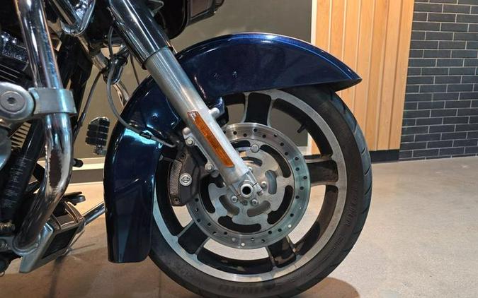 2013 Harley-Davidson® FLTRX - Road Glide® Custom