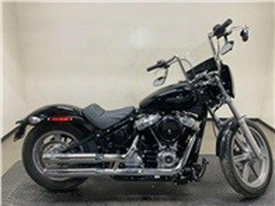 2022 Harley-Davidson Softail Standard Vivid Black