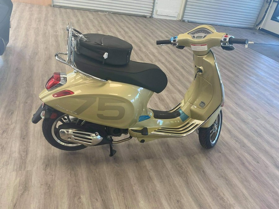 2021 Vespa Primavera 50 75th