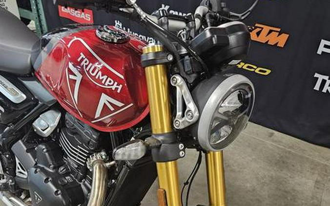 2025 Triumph Speed 400 Carnival Red / Storm Grey