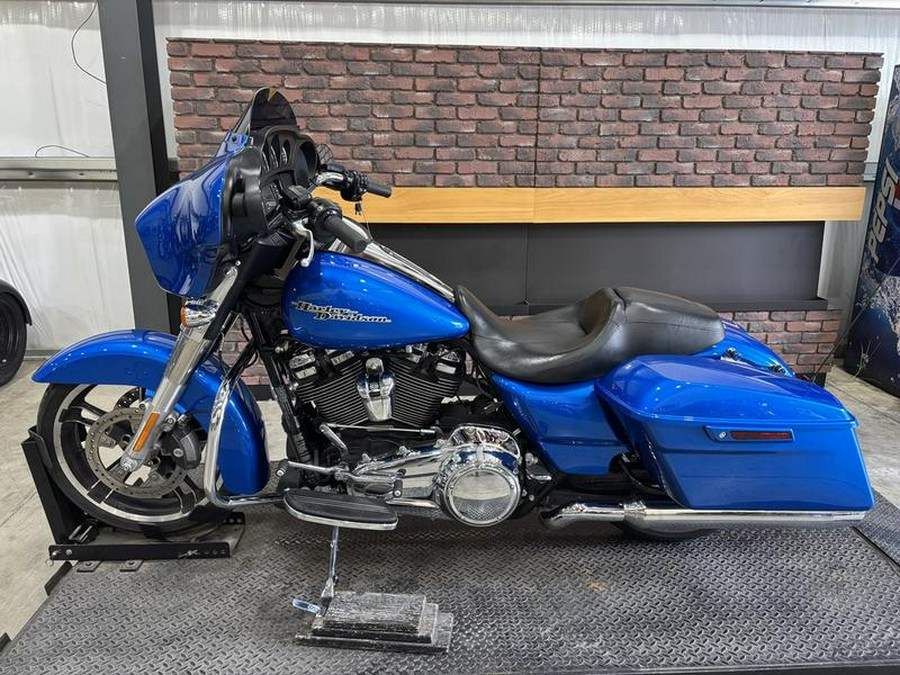2018 Harley-Davidson® FLHX - Street Glide®