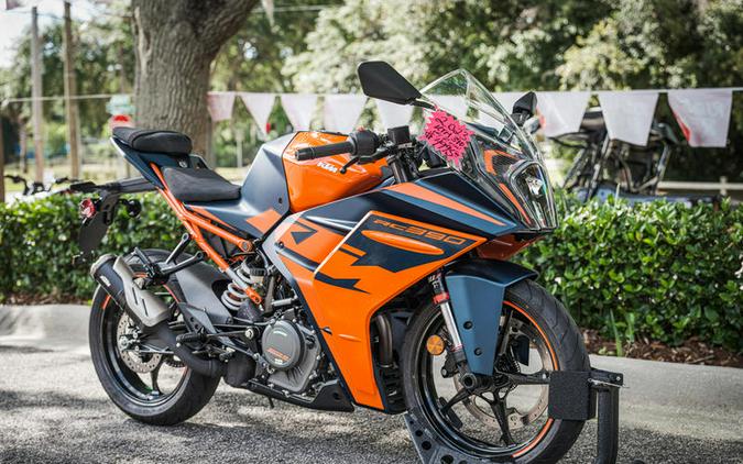 2023 KTM RC 390