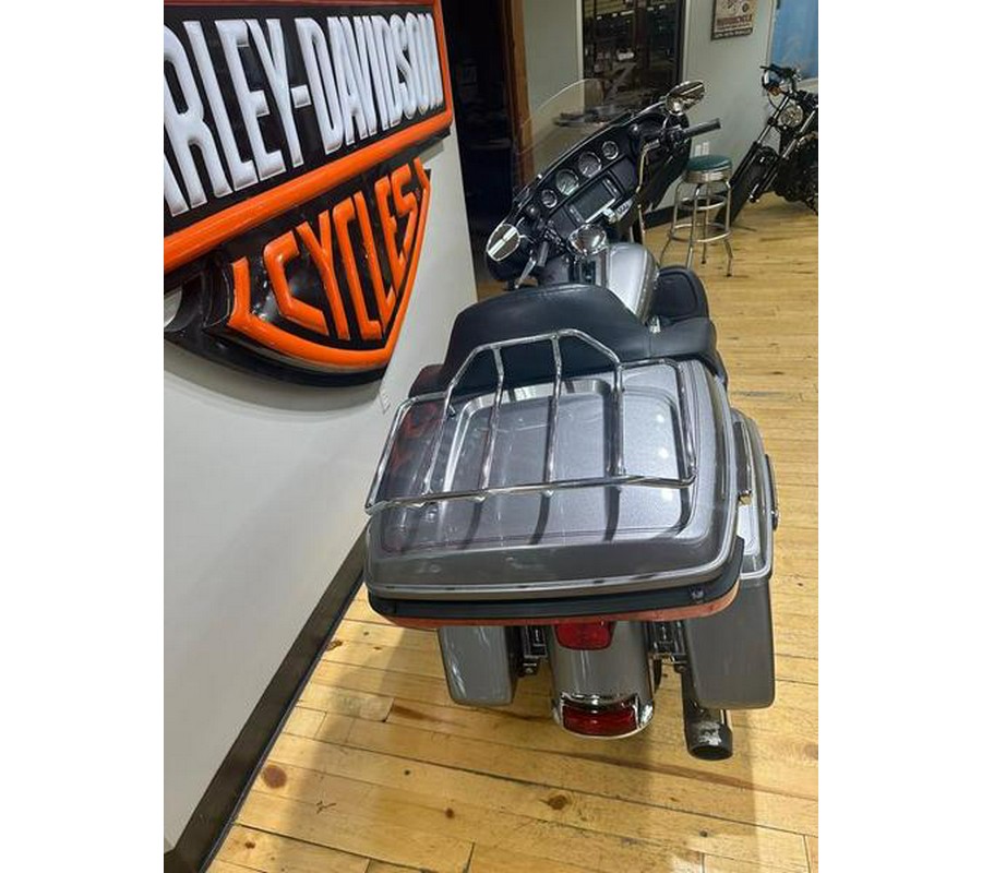 2016 Harley-Davidson® FLHTCUL - Electra Glide® Ultra Classic® Low