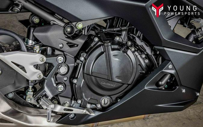 2026 Kawasaki Ninja 500 ABS Metallic Flat Spark Black