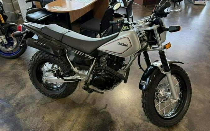 2025 Yamaha TW200