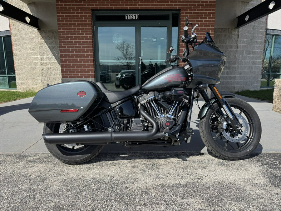 2025 Harley-Davidson Low Rider ST Iron Horse Metallic - Black Finish