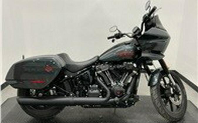 2025 Harley-Davidson Low Rider ST Iron Horse Metallic - Black Finish