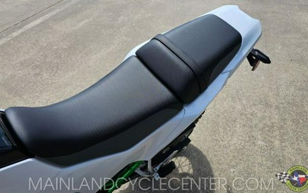 2026 Kawasaki KLE®500 SE ABS