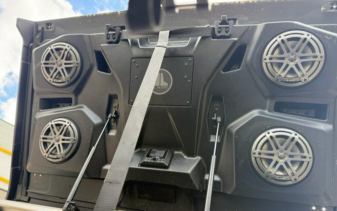 2024 Can-Am Defender MAX X MR With Half-Doors