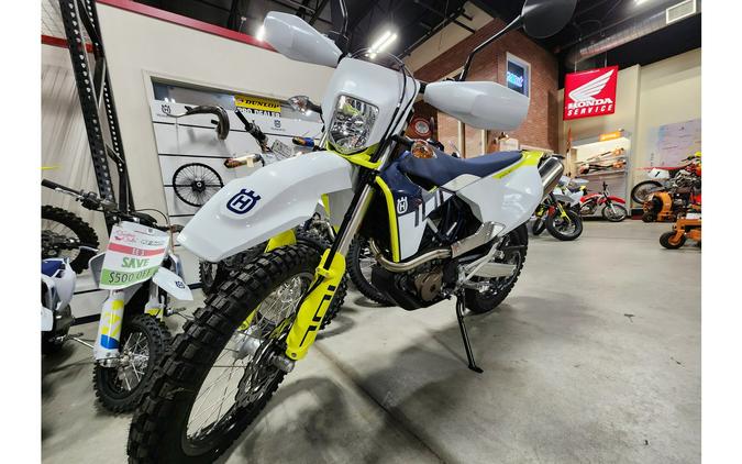 2024 Husqvarna Motorcycles 701 ENDURO