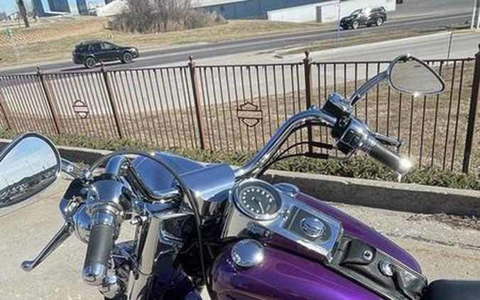1999 Harley-Davidson® FLSTC - Heritage Softail® Classic