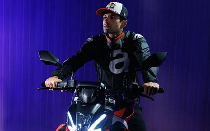 2026 Aprilia Tuono 457