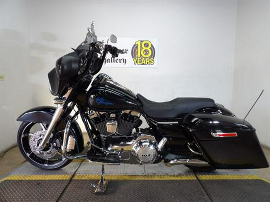 2012 Harley-Davidson Street Glide®
