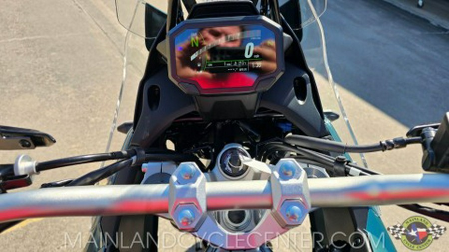 2026 Kawasaki KLE®500 SE ABS