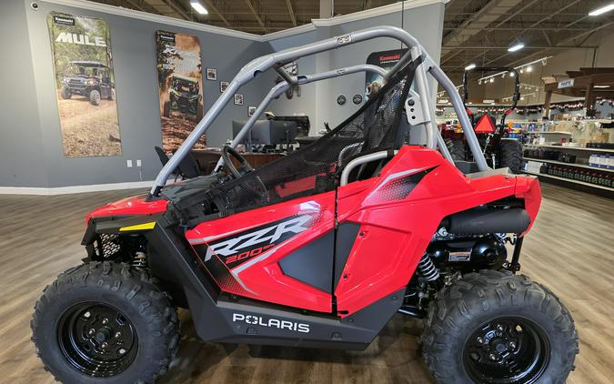 2027 Polaris RZR 200 EFI Indy Red - 112023