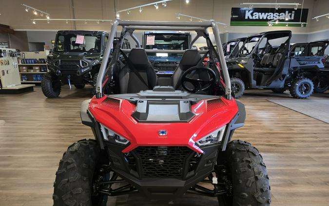 2027 Polaris RZR 200 EFI Indy Red - 112023