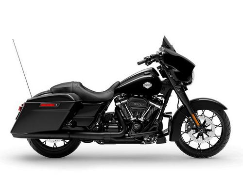 2021 Harley-Davidson Street Glide Special Review: Performance and Style