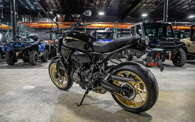 2023 Yamaha XSR700