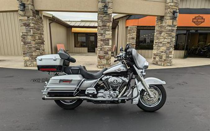 2003 Harley-Davidson FLHTC/FLHTCI Electra Glide® Classic