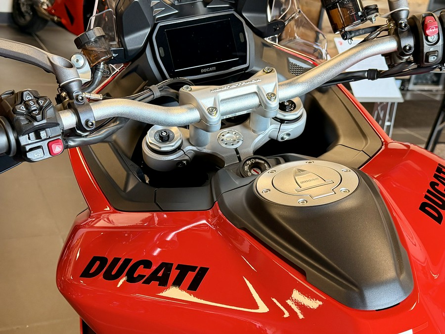 2025 Ducati Multistrada V2