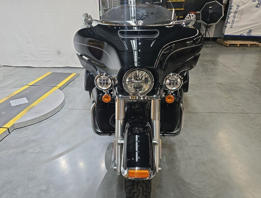 flhtcutg 2016 Tri Glide® Ultra