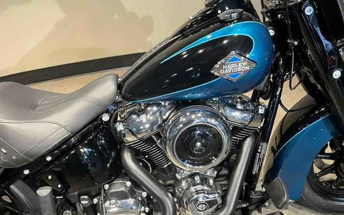 2026 Harley-Davidson® FLHC - Heritage Classic