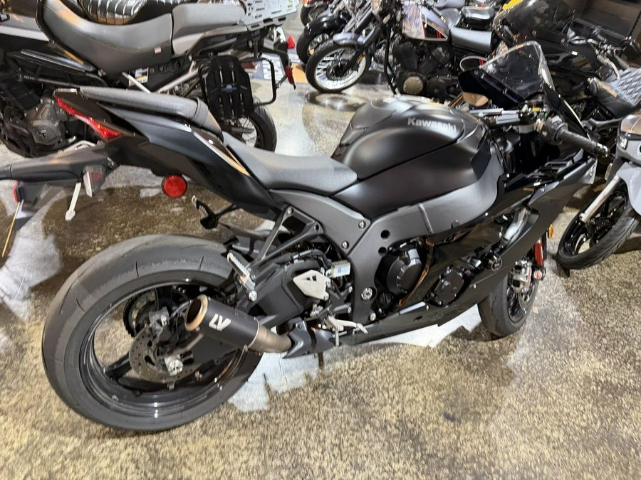 2025 Kawasaki Ninja® ZX™-10R ABS