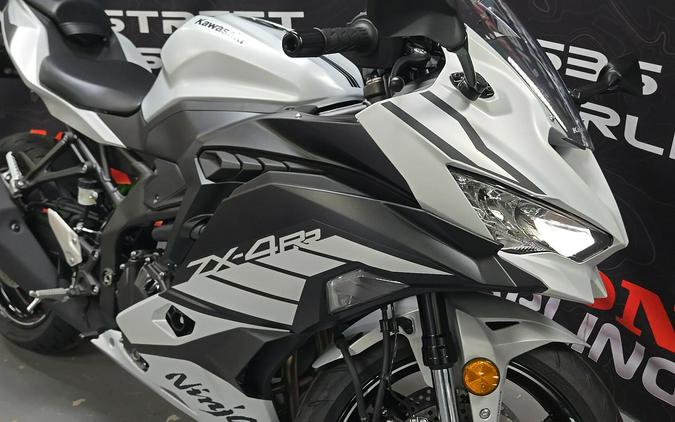 2025 Kawasaki Ninja ZX-4RR ABS