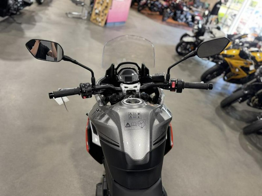 2026 Triumph Tiger Sport 660 Silver ice / Intense orange