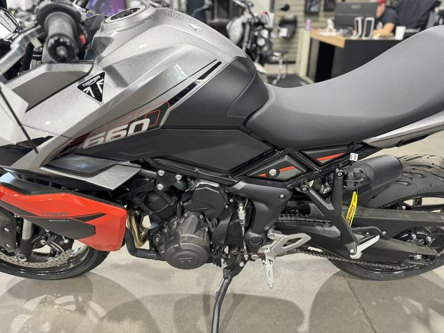 2026 Triumph Tiger Sport 660 Silver ice / Intense orange