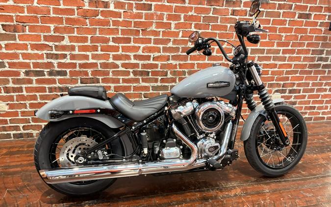 FXBB 2026 Street Bob