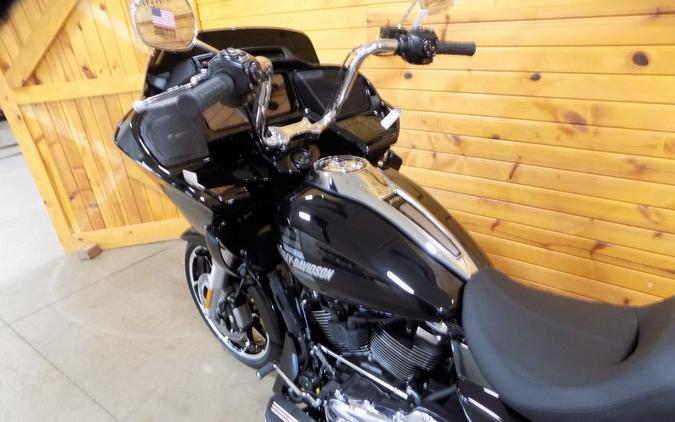 2026 Harley-Davidson® FLTRT - Road Glide® 3