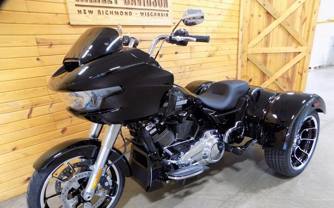 2026 Harley-Davidson® FLTRT - Road Glide® 3