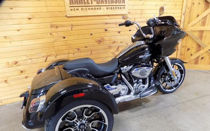 2026 Harley-Davidson® FLTRT - Road Glide® 3