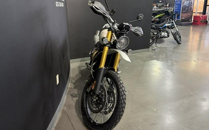 2019 Triumph SCRAMBLER XE