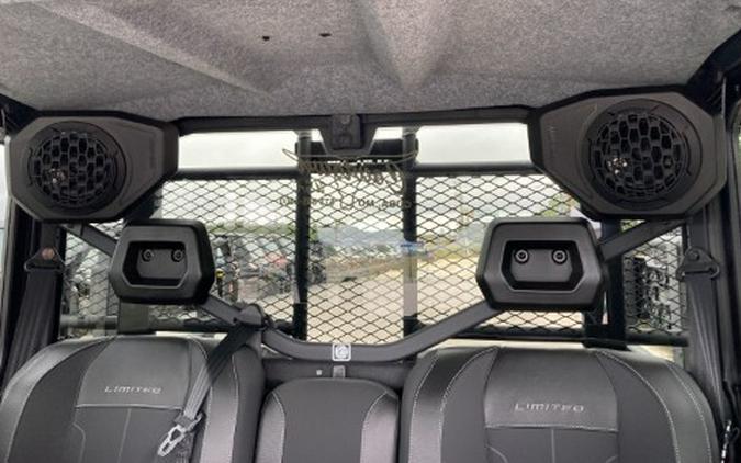 2027 Can-Am Defender XU MAX Limited HD11