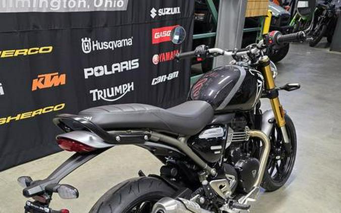 2025 Triumph Speed 400 Carnival Red / Storm Grey